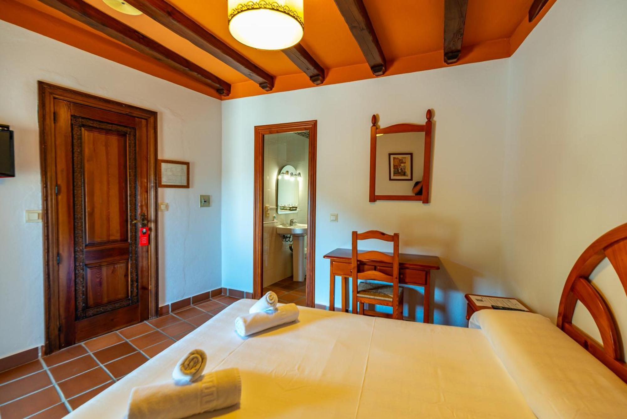 Hotel La Fragua I Trevélez Oda fotoğraf